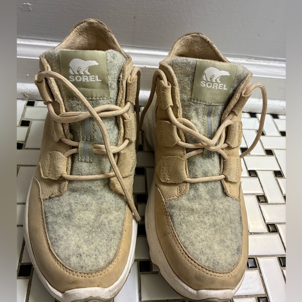 Sorel Tan and Gray Women's Sneakers